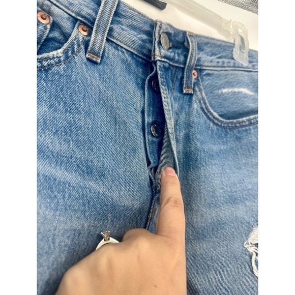 Levi’s premium denim wedgie straight - Picture 6 of 11